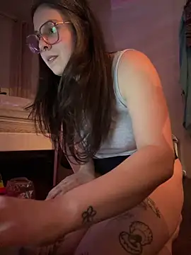 Snapshot of Rosiee69_ chatting on 4, 3, 2025 Rosiee69 online show from 4, 3, 2025