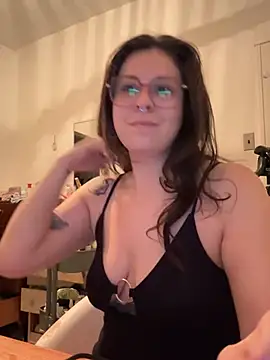 Snapshot of Rosiee69_ chatting on 6, 3, 2025 Rosiee69 online show from 6, 3, 2025