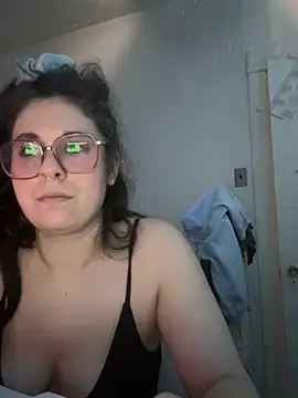 Snapshot of Rosiee69_ chatting on 6, 3, 2025 Rosiee69 online show from 6, 3, 2025