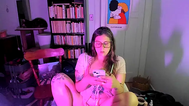 Snapshot of Rosiee69_ chatting on 11, 9, 2025 Rosiee69 online show from 11, 9, 2025