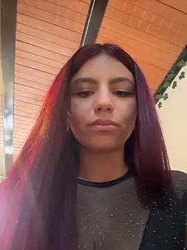 Emily-teen online show from 31, 1, 2026