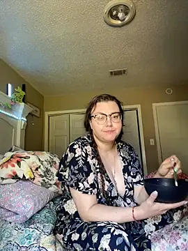 HTXBELLE online show from 21, 3, 2025