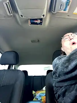 HTXBELLE online show from 4, 2, 2026