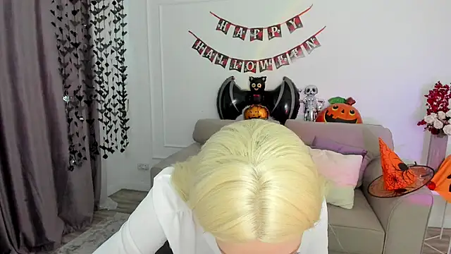 AmandaGracy 1 online show from 30, 10, 2025