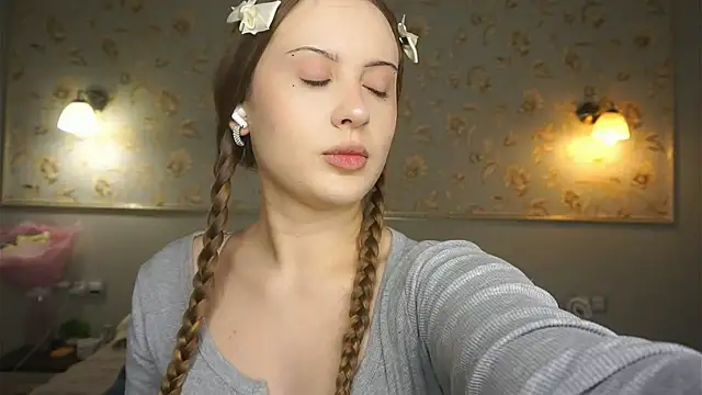 Snapshot of QuennaCoote chatting on 2, 3, 2026 QuennaCoote online show from 2, 3, 2026