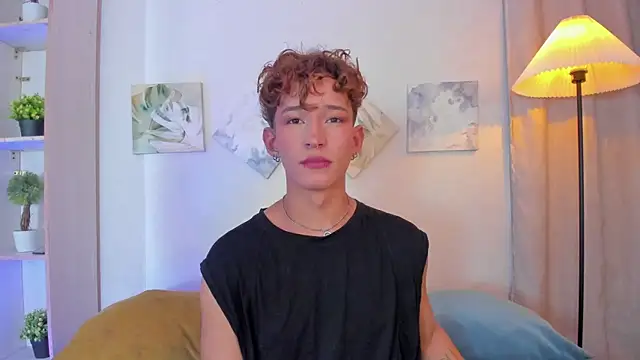 iiangel  online show from 3, 12, 2025