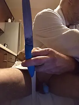 Snapshot of Luci1982Brazzers chatting on 3, 10, 2025 Luci1982Brazzers online show from 3, 10, 2025