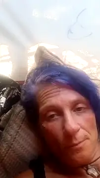 Snapshot of MfMwTrinity chatting on 21, 10, 2025 MfMwTrinity online show from 21, 10, 2025