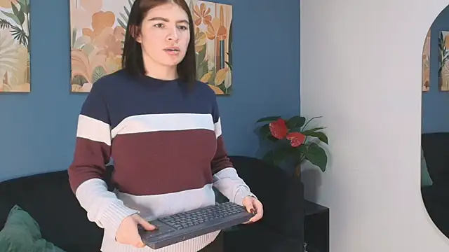 Snapshot of Zamira_Taylor chatting on 13, 2, 2026 Zamira Taylor online show from 13, 2, 2026