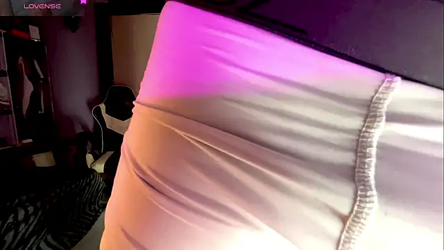 jeffvalemtino online show from 16, 2, 2026