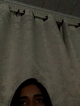 Snapshot of maitegirls chatting on 13, 11, 2025 maitegirls online show from 13, 11, 2025