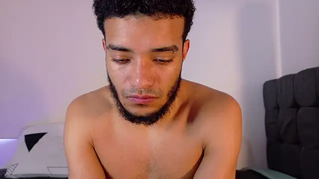 Snapshot of eross_chipre_ chatting on 28, 4, 2026 eross chipre online show from 28, 4, 2026