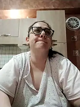 Snapshot of Dolcecurvy chatting on 11, 5, 2026 Dolcecurvy online show from 11, 5, 2026