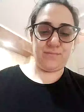 Snapshot of Dolcecurvy chatting on 17, 6, 2026 Dolcecurvy online show from 17, 6, 2026
