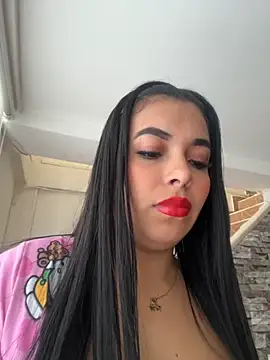 Snapshot of _SARA_69 chatting on 30, 10, 2025  SARA 69 online show from 30, 10, 2025