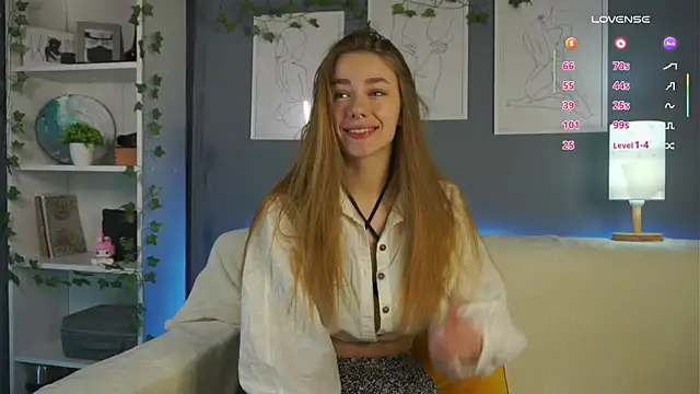 Snapshot of EmilaMills chatting on 13, 3, 2025 EmilaMills online show from 13, 3, 2025