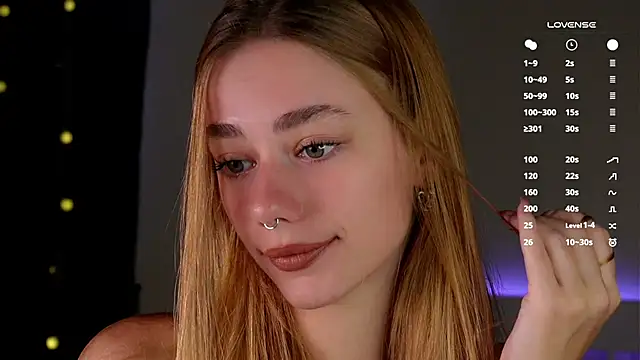 Snapshot of EmilaMills chatting on 12, 9, 2025 EmilaMills online show from 12, 9, 2025