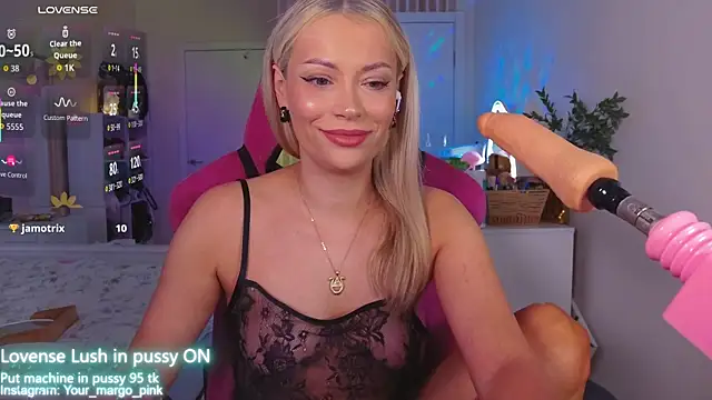 Snapshot of Margony chatting on 20, 4, 2026 Margony online show from 20, 4, 2026