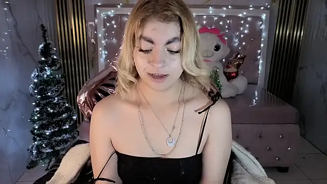 lili conor s online show from 28, 11, 2025