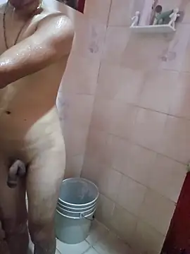 Snapshot of Cesarhott123 chatting on 9, 11, 2025 Cesarhott123 online show from 9, 11, 2025