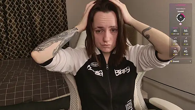 Luna Loveee online show from 14, 11, 2025