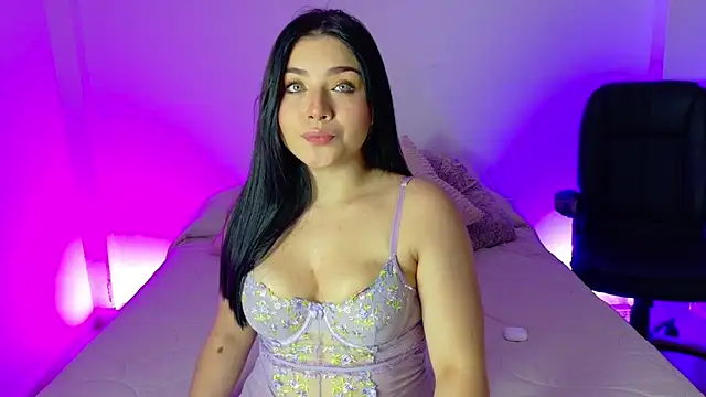 AliceDmarco online show from 10, 9, 2025