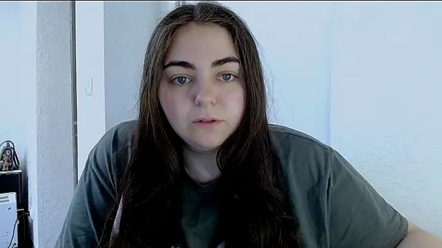 Snapshot of kitsune_8 chatting on 22, 4, 2026 kitsune 8 online show from 22, 4, 2026