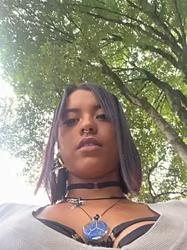 Snapshot of regina_noctixx chatting on 11, 5, 2026 regina noctixx online show from 11, 5, 2026