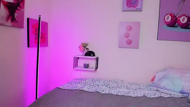 Selene bennet online show from 16, 1, 2026