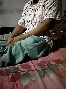 Snapshot of sharnjit299 chatting on 18, 10, 2025 sharnjit299 online show from 18, 10, 2025