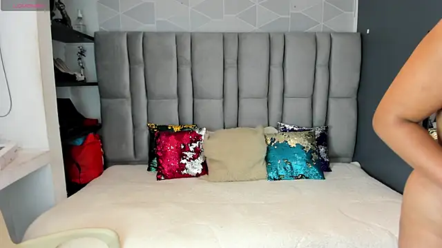 Natasha rose   online show from 4, 11, 2025