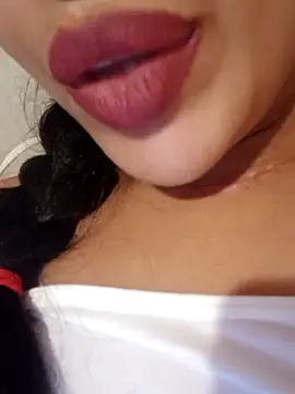 Sexlove1xo online show from 8, 11, 2025