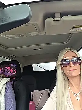 beautifulmee23 online show from 11, 1, 2026