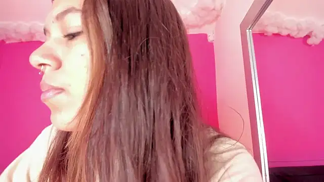 violett 24  online show from 7, 3, 2025