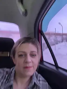 Lusi Luxary online show from 9, 3, 2025