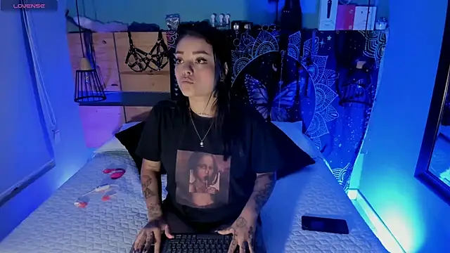 Snapshot of ChloeAllennn chatting on 28, 4, 2026 ChloeAllennn online show from 28, 4, 2026