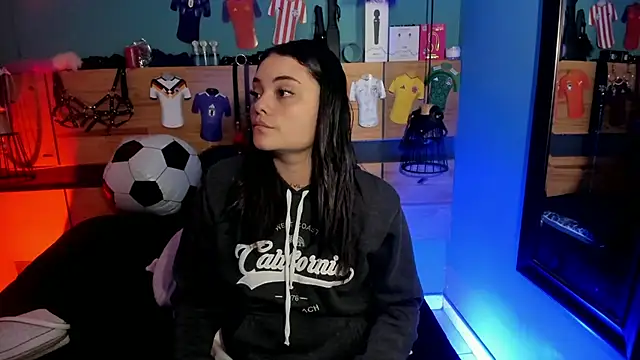 Snapshot of ChloeAllennn chatting on 25, 6, 2026 ChloeAllennn online show from 25, 6, 2026