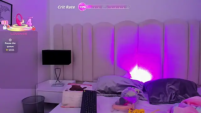 Antonella Smiith  online show from 18, 2, 2026