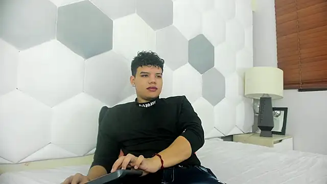 Axel Forte online show from 15, 4, 2026