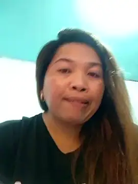 Snapshot of Sweet_fatty18 chatting on 3, 11, 2025 Sweet fatty18 online show from 3, 11, 2025