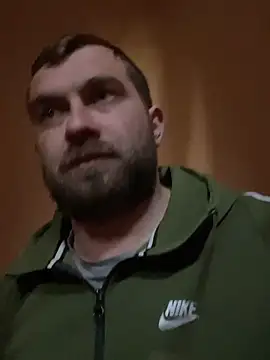 Snapshot of daniel21p chatting on 4, 3, 2025 daniel21p online show from 4, 3, 2025