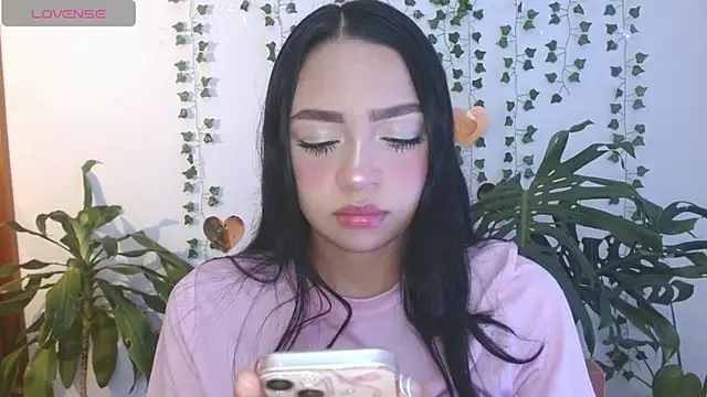 Snapshot of hellokitty__valery chatting on 21, 4, 2026 hellokitty valery online show from 21, 4, 2026