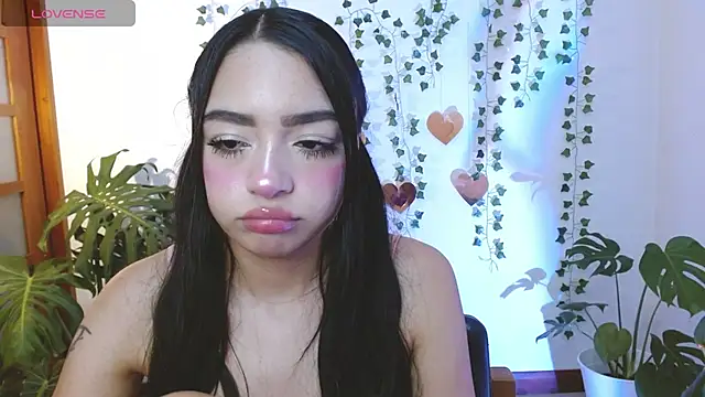 Snapshot of hellokitty__valery chatting on 28, 4, 2026 hellokitty valery online show from 28, 4, 2026