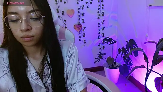 Snapshot of hellokitty__valery chatting on 20, 5, 2026 hellokitty valery online show from 20, 5, 2026