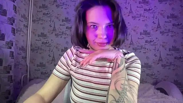 Snapshot of Just_Scarlet_ chatting on 18, 10, 2025 Just Scarlet online show from 18, 10, 2025