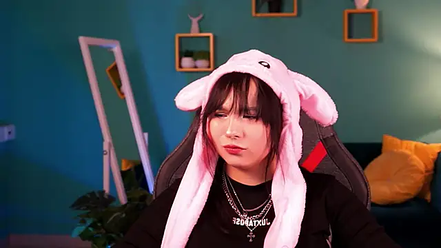 HanaWise online show from 5, 3, 2025