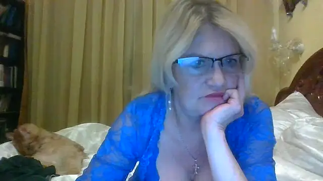 Snapshot of Heidi-Helga chatting on 14, 9, 2025 Heidi-Helga online show from 14, 9, 2025