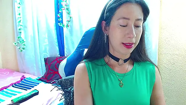 Gia leinn online show from 17, 10, 2025