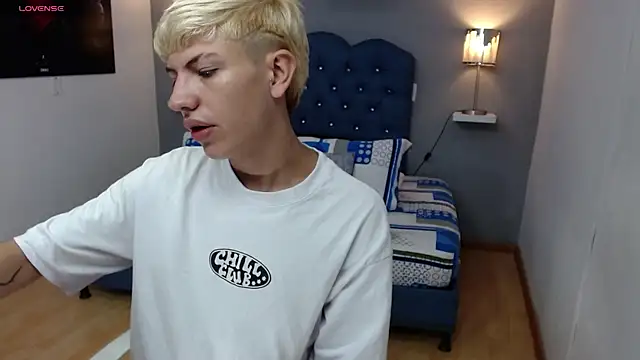 matteo foxx online show from 1, 3, 2025