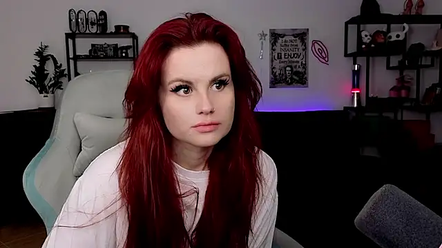 Della Ideal online show from 31, 3, 2026